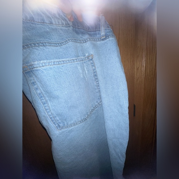 NWT Plus And Now This Ripped Straight Jeans - Picture 4 of 9